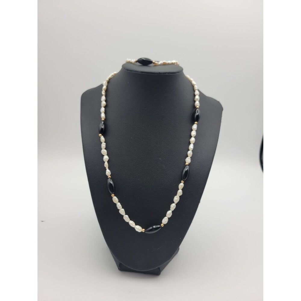 WW Signed Vintage 14k Gold Fresh Water Pearls & Onyx Beads Necklace and bracelet